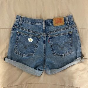 Small LEVI’S shorts